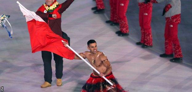 A shirtless Taufatofua braves the freezing Pyeonghchang temperatures to carry his nation's flag at last Friday's opening ceremony