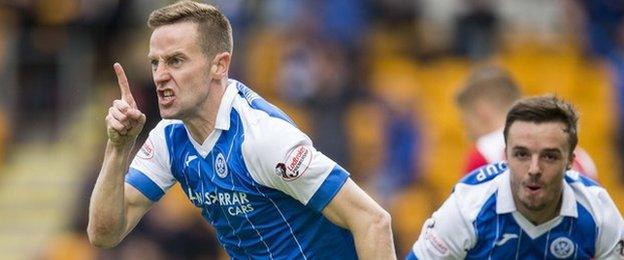 St Johnstone's Steven MacLean celebrates his equaliser