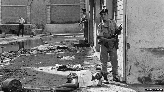 4th April 1967: Soldiers of the British Army on street patrol during a demonstration in the Crater district of Aden during the civil war between republicans and royalists in Yemen