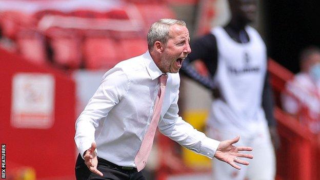 Charlton boss Lee Bowyer