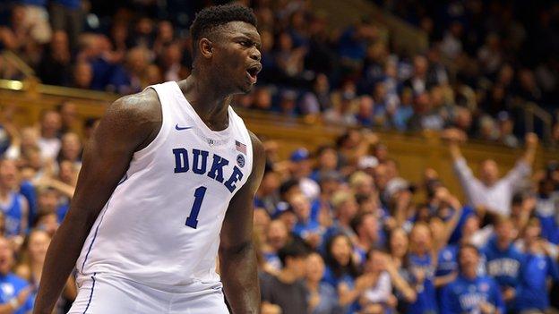 Zion Williamson playing for Duke