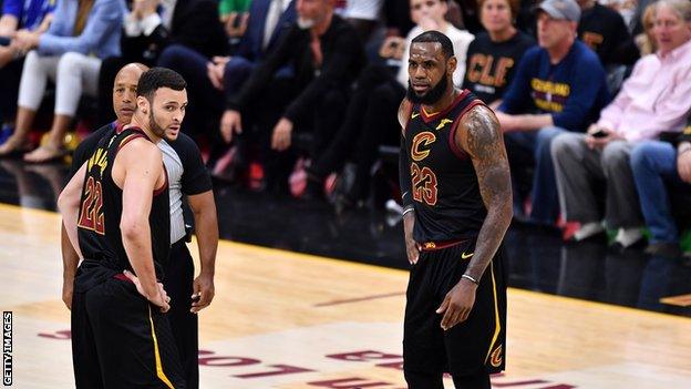 Larry Nance Jr and LeBron James playing for the Cleveland Cavaliers