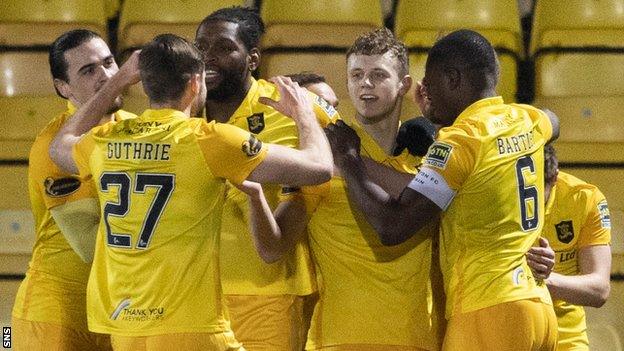 Livingston celebrate