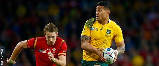 Israel Folau playing for Australia against Wales