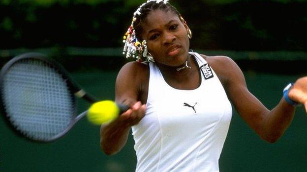 Serena Williams hits a forehand during Wimbledon 1998