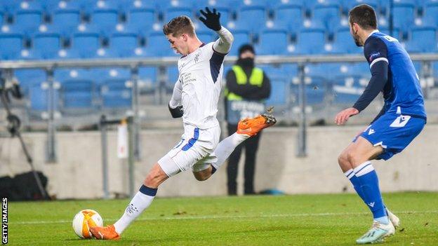 Cedric Itten scores for Rangers against Lech Poznan