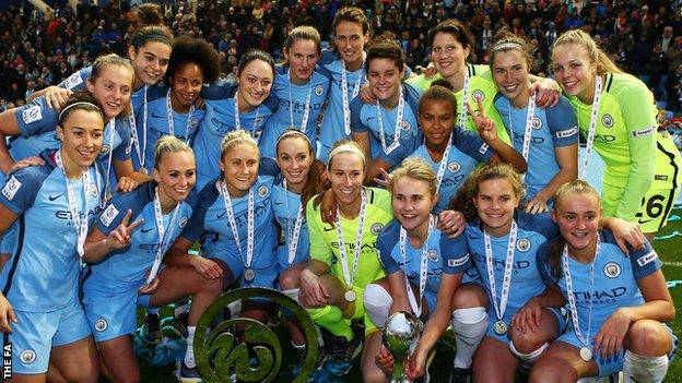 Manchester City Women celebrate winning the WSL 1 title