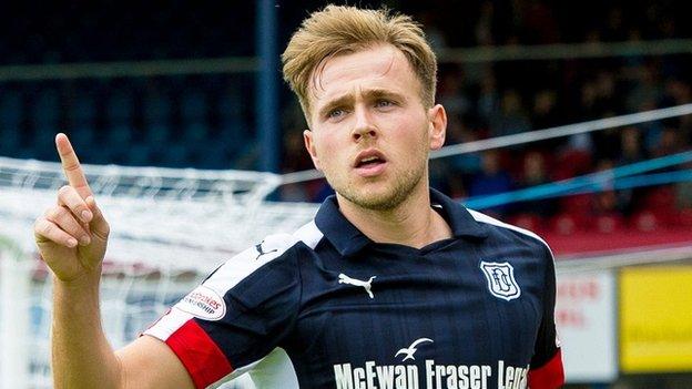 Dundee's Greg Stewart celebrates