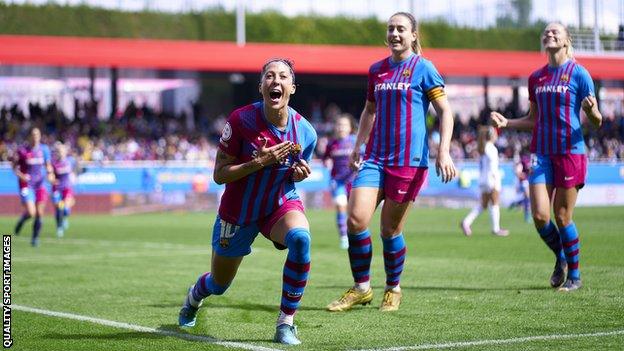 Jennifer Hermoso of FC Barcelona women celebrates her team's fifth goal