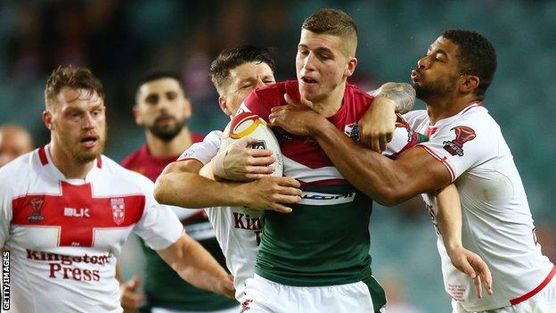 Lebanon playing against England at the 2017 Rugby League World Cup