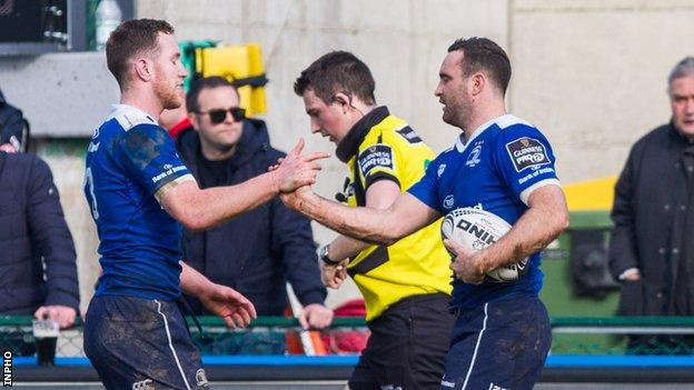 Leinster try-scorers Rory O'Loughlin and Dave Kearney celebrate