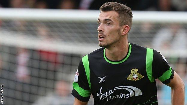 Harry Toffolo in action for Doncaster Rovers