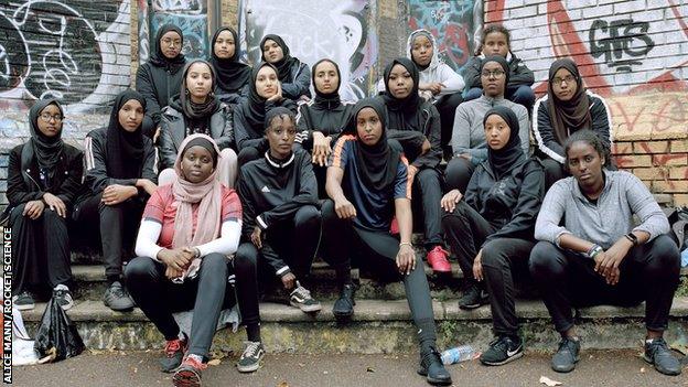 Yasmin Abdullahi and players for Sisterhood FC