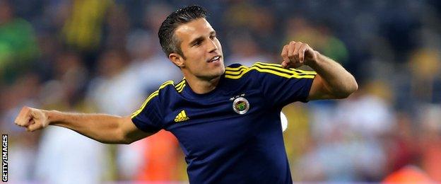 Robin van Persie has been among the substitutes for Fenerbache recently