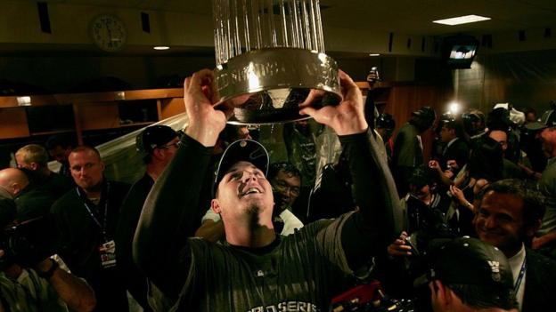 Iconic former White Sox pitcher Jenks dies aged 44