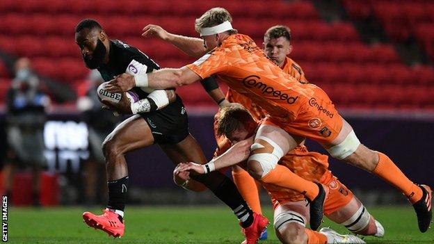 Semi Radradra (left) had a big hand in both Ben Earl's first-half tries