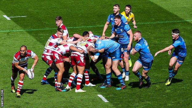 Rugby league scrum