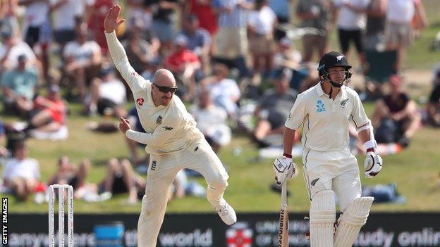 Jack Leach