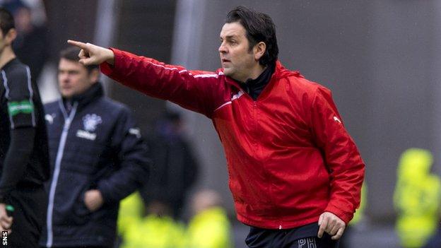 Falkirk manager Paul Hartley