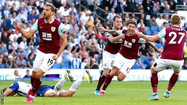 Jeff Hendrick celebrates scoring against Brighton