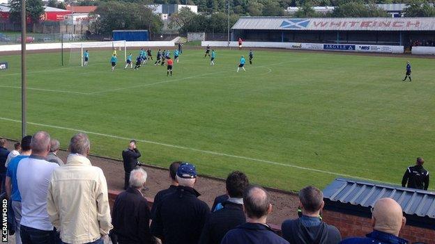 Around 300 fans watched Harestanes' first Scottish Cup foray at Duncansfield in Kilsyth