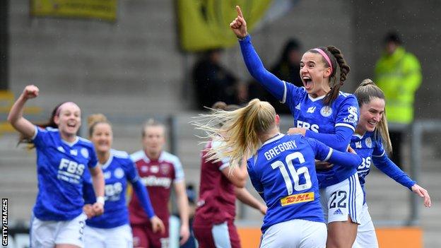 Ashleigh Plumptre celebrates scoring for Leicester City