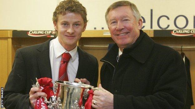 Ole Gunnar Solskjaer and Sir Alex Ferguson in 2006
