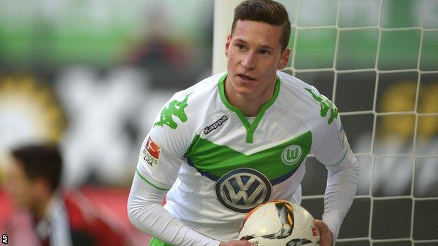 Wolfsburg midfielder Julian Draxler