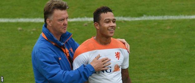 Memphis Depay and Van Gaal