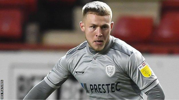 Danny Rowe in action for Burton