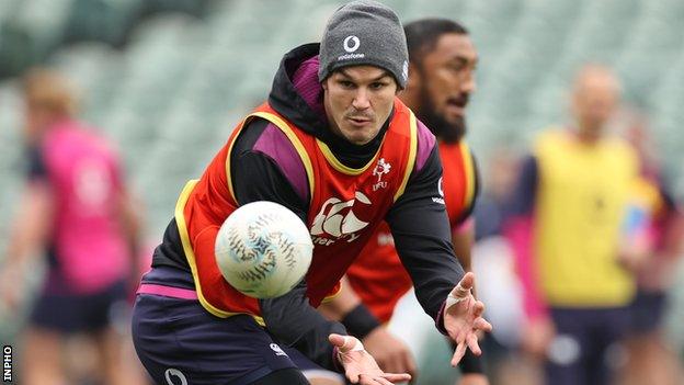 Johnny Sexton in training with Ireland