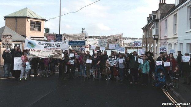 Chain ferry protest in Cowes