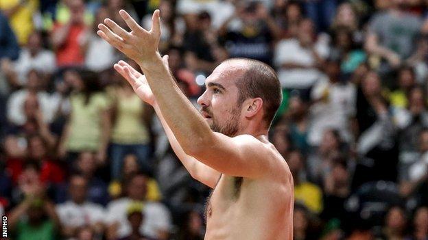 Ireland's Scott Evans celebrates after beating local man Ygor Coelho de Oliveria on Saturday