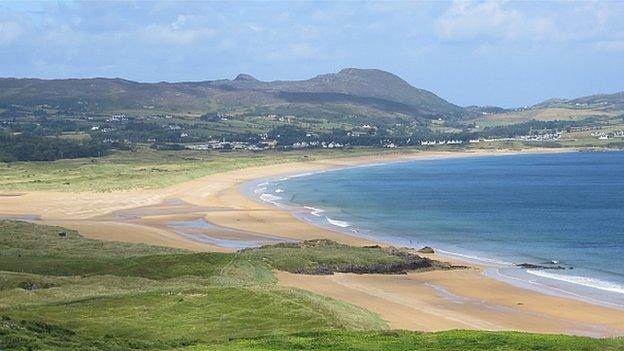 Ballymastoker Bay, stretching out towards Portsalon