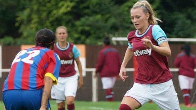 Stacey Little, playing for West Ham Ladies