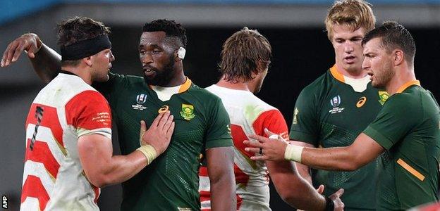 Kolisi consoles Pieter Labuschagne