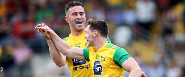 Patrick McBrearty congratulates Jamie Brennan after the youngster netted for Donegal