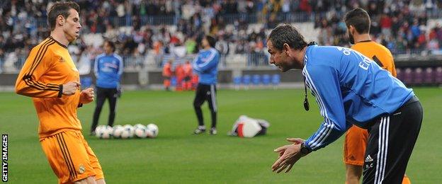 Gareth Bale and Paul Clement at Real Madrid