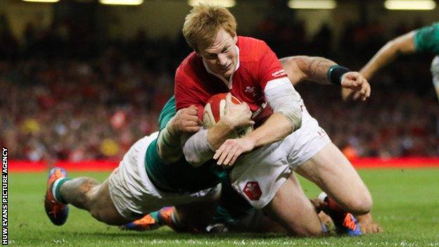 Rhys Patchell made his case to be Wales' back-up fly-half with an assured second-half display