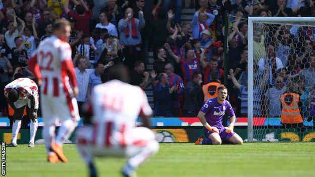 Stoke react to Patrick van Aanholt's winning goal for Crystal Palace