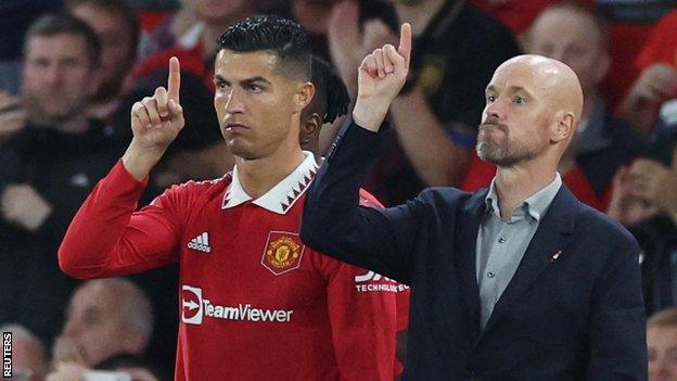 Manchester United boss Erik ten Hag (right) and Cristiano Ronaldo