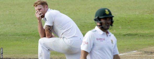 Ben Stokes reacts as Dean Elgar escapes an LBW shout