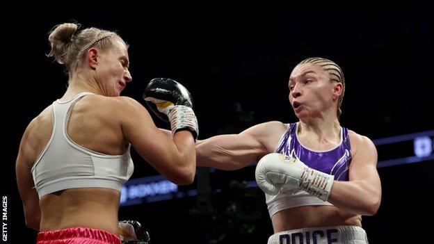 Lauren Price punches her opponent