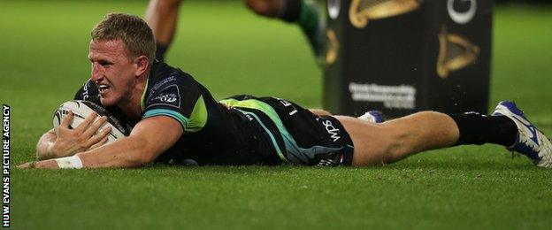 Ben John touches down for Ospreys' opening try against Benetton Treviso