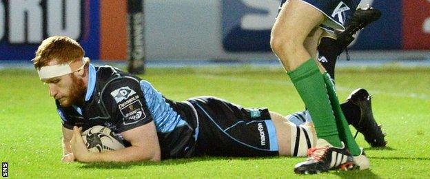 Rob Harley scores a try for Glasgow Warriors against Connacht