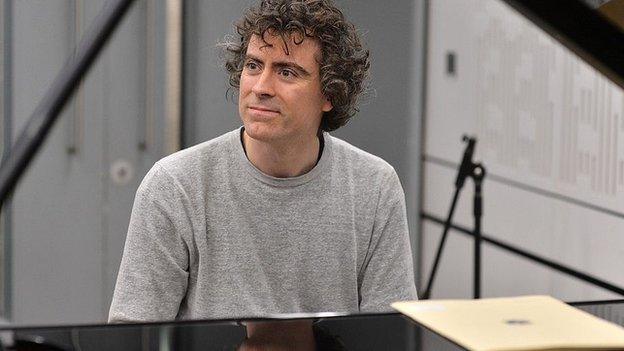 Paul Lewis at piano