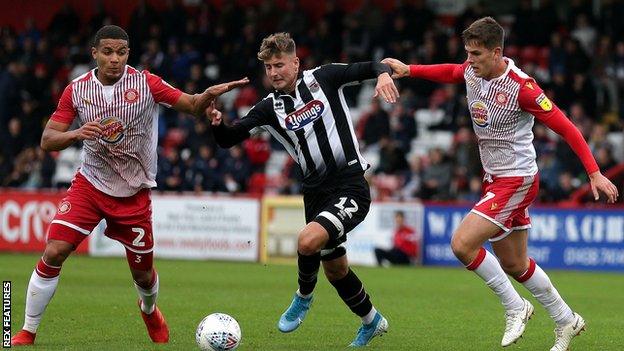 Ethan Robson in action for Grimsby