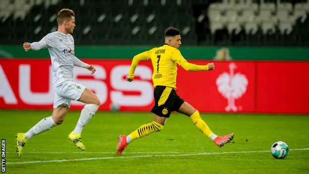 Jadon Sancho scores Dortmund's winner