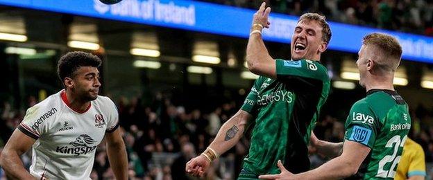 John Porch scores Connacht's third try against Ulster