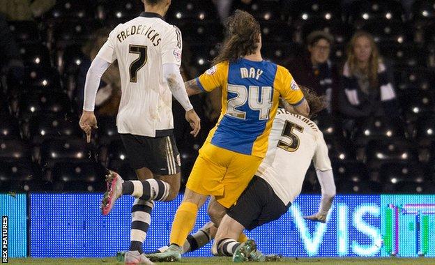 Stevie May is badly hurt from a tackle by Fulham's Richard Stearman